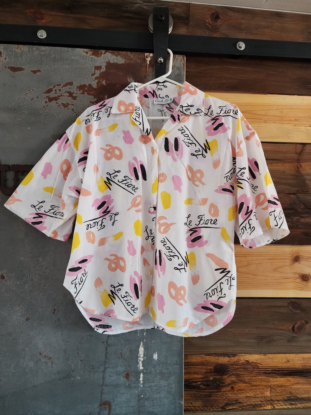Vintage LaFiore Pastel Print Button Down Short Sleeve Top.